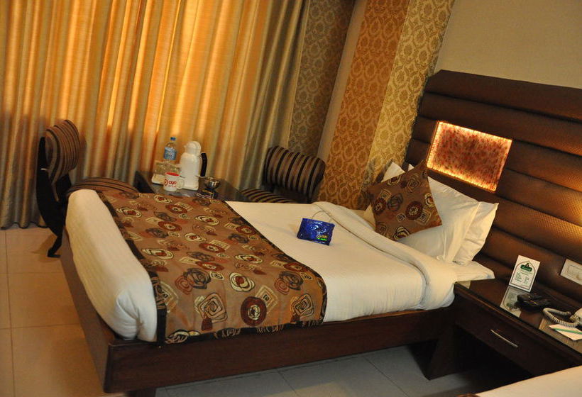 Hotel Oyo Premium Gwalior City Centre 7