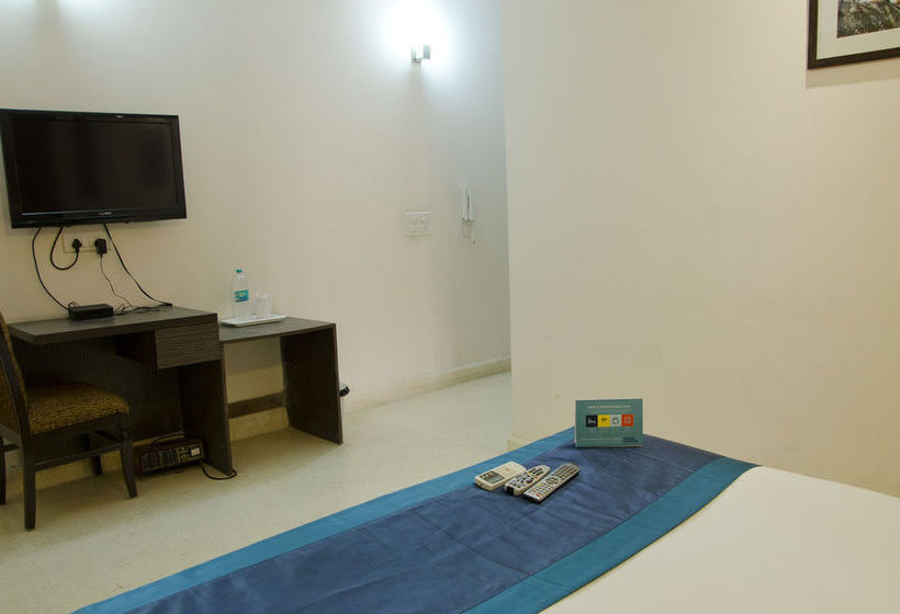 Hotel First Choice Service Apartments DLF Phase 3 Gurgaon 10
