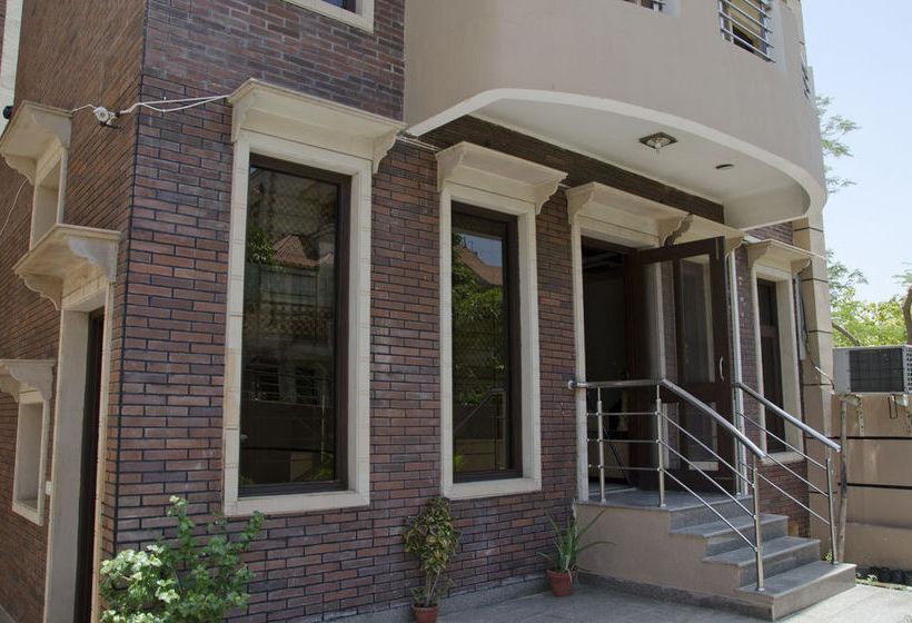 Hotel First Choice Service Apartments DLF Phase 3 Gurgaon 14