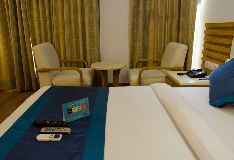 Fabhotel Phase 2 Dlf Square 4