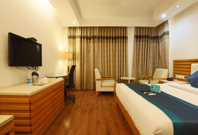 Fabhotel Phase 2 Dlf Square 9