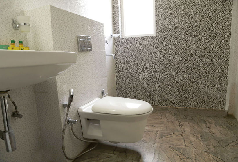 Fabhotel Cyber City 1