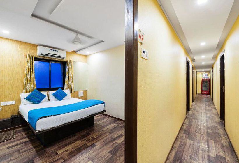 Hotel Zo Grand Andheri East 12