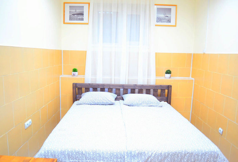 Kunakhouse - Hostel 11