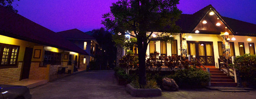 Hotel Baan Mo Resort