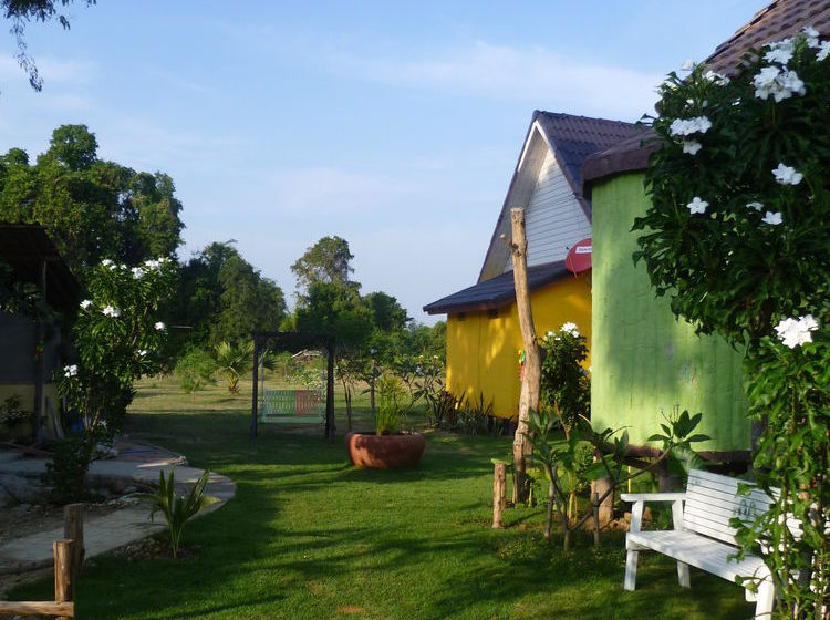 Hotel Ban Bang Home Resort 4