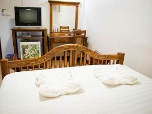 Hotel Ban Ao Thong 7