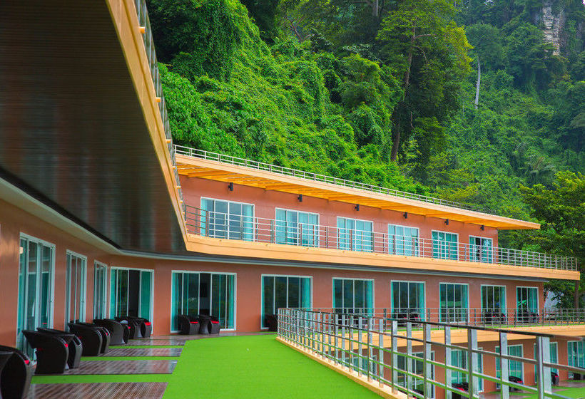 Hotel Phi Phi Cliff Beach Resort 11