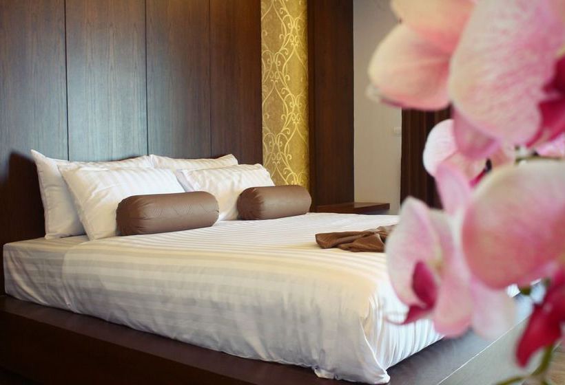 Hotel Phi Phi Cliff Beach Resort 16