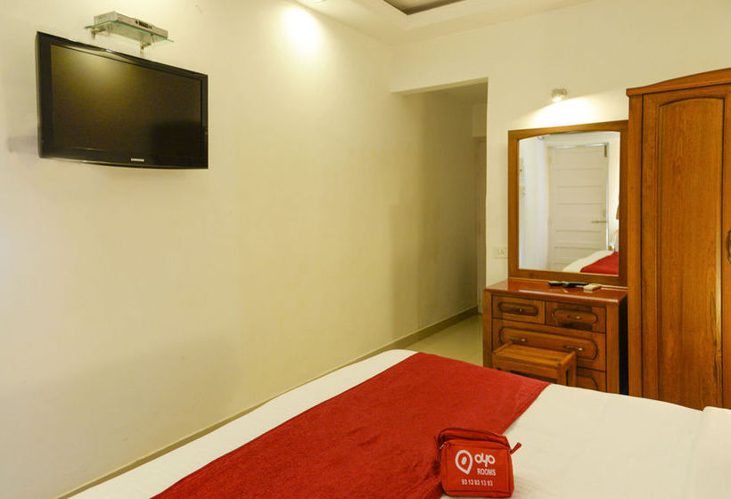 Hotel Oyo Rooms Candolim Health Centre 18