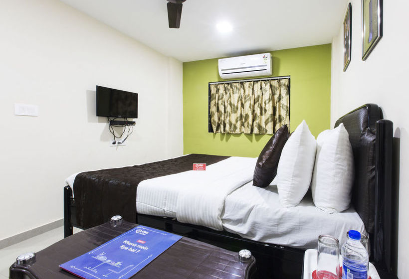 Hotel Oyo Rooms Vashi Apmc Market 6
