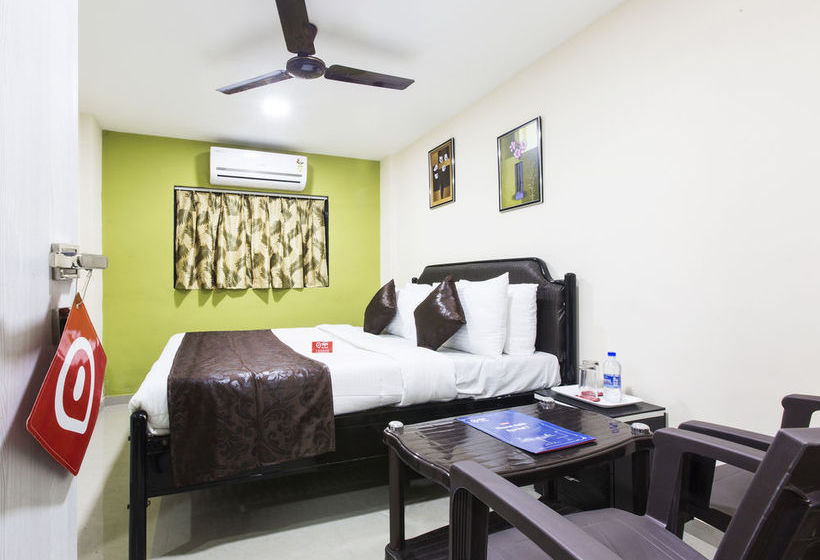 Hotel Oyo Rooms Vashi Apmc Market 8