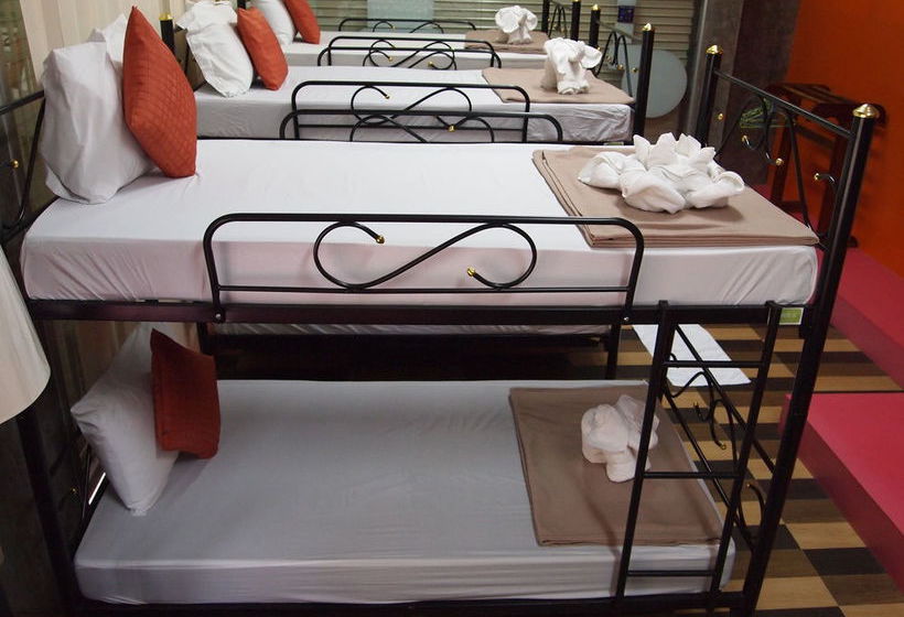 Hospedaria Baan Phatchara 16