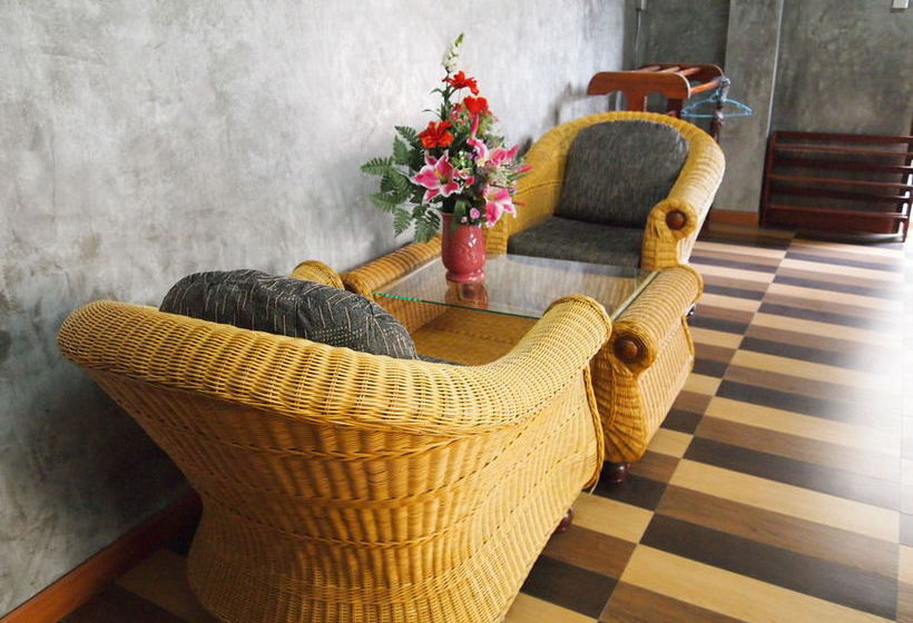 Hospedaria Baan Phatchara 19