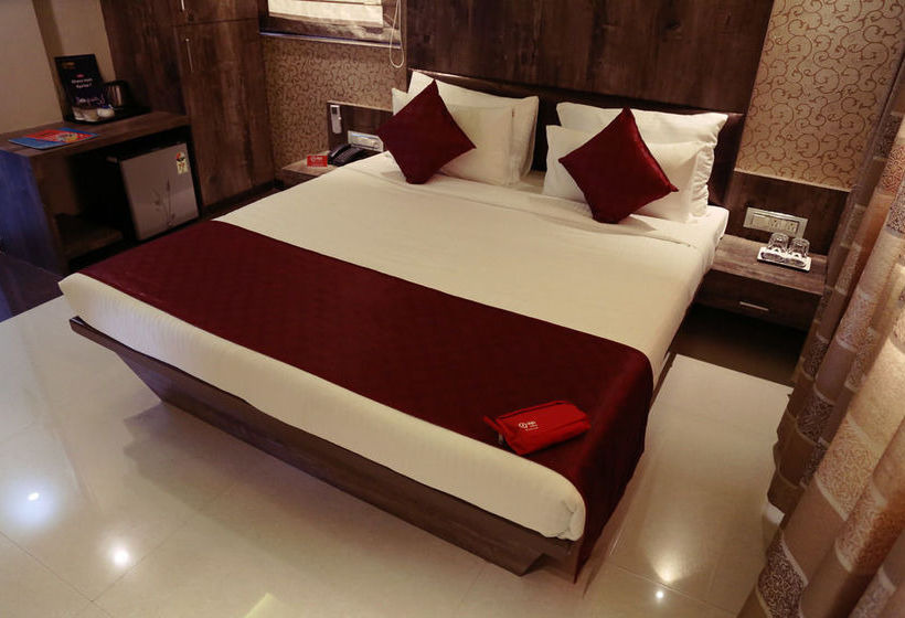 Hotel Oyo Premium Pimpri Finolex Chowk