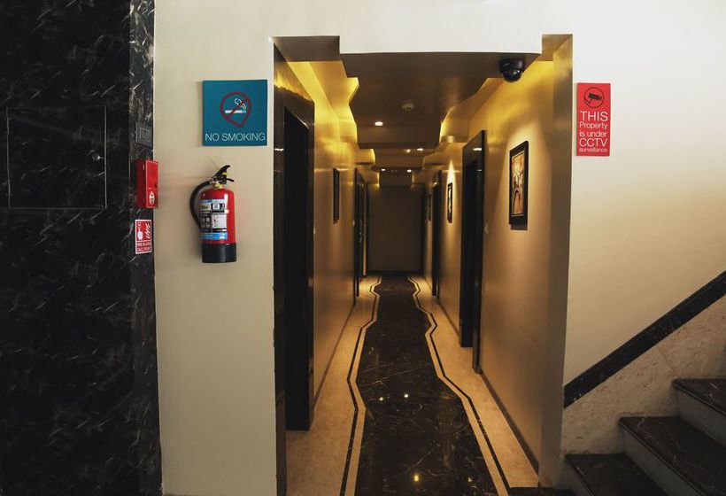 Hotel Oyo Premium Pimpri Finolex Chowk 14
