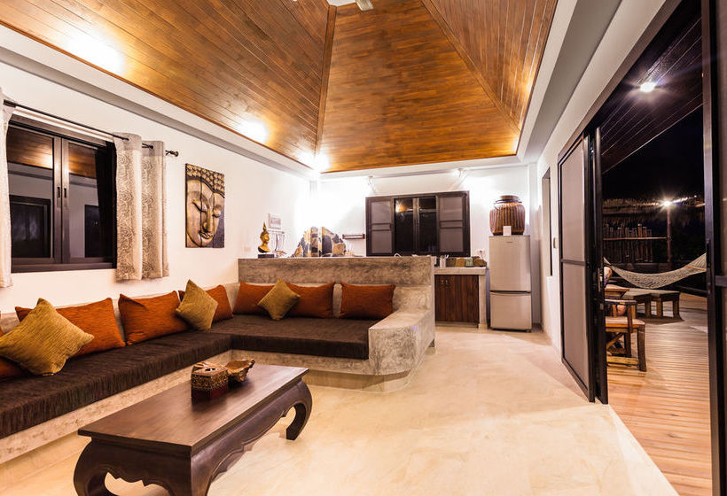 Koh Tao Heights Pool Villas 18