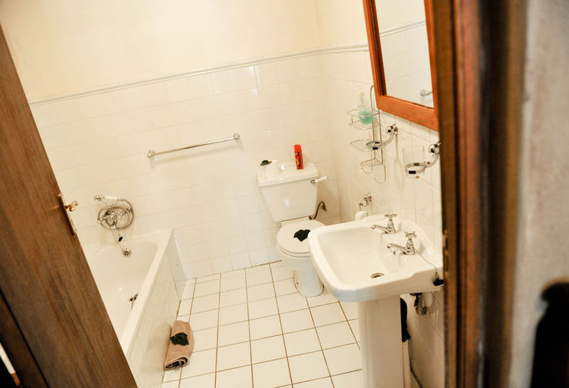 Pension 5th Avenue Gooseberry Guest House 13