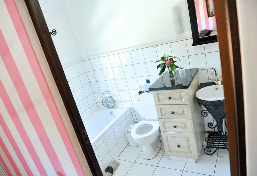 Pension 5th Avenue Gooseberry Guest House 14