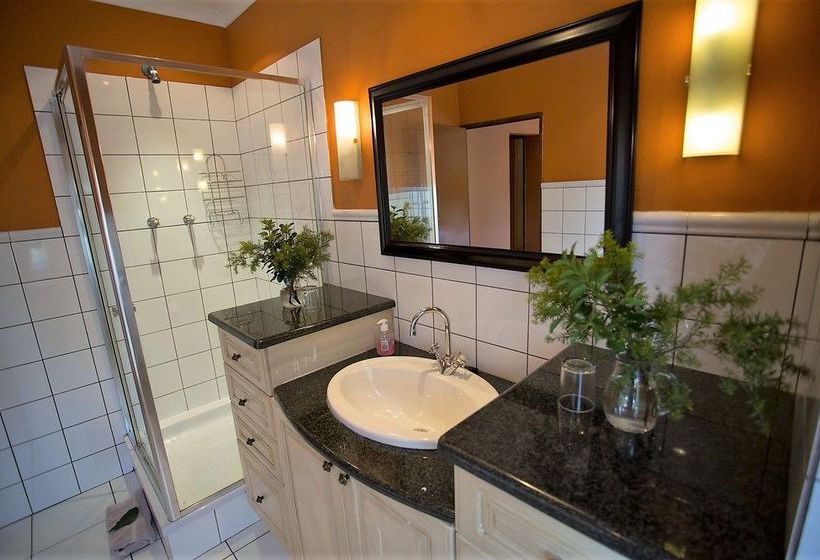 Pension 5th Avenue Gooseberry Guest House 17