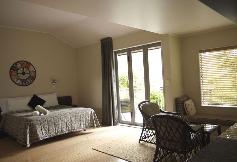 Bay Of Islands Holiday Apartments 1