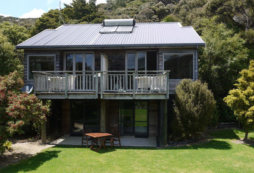 Bay Of Islands Holiday Apartments 13