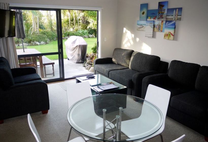 Bay Of Islands Holiday Apartments 15