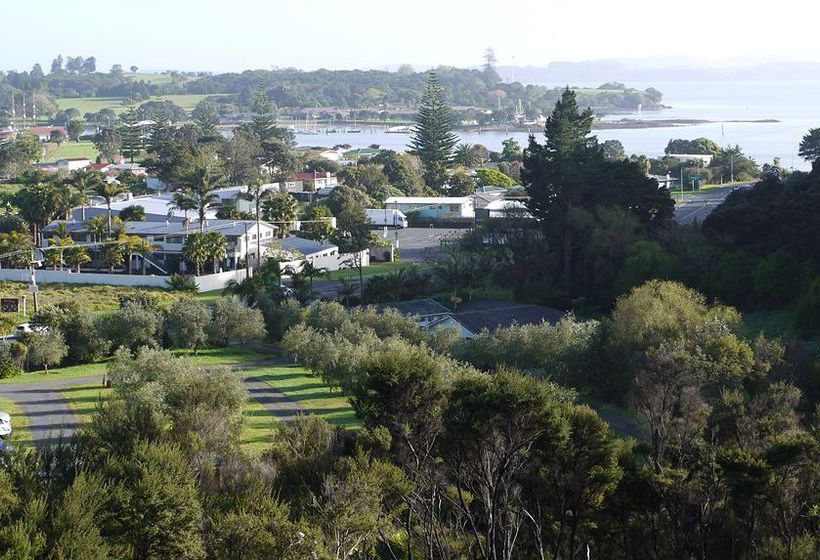 Bay Of Islands Holiday Apartments 5