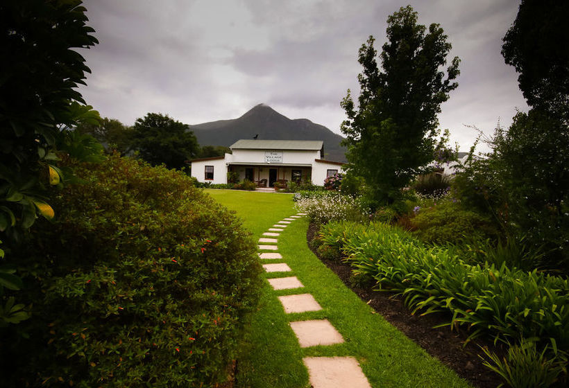 Pension The Village Lodge 1