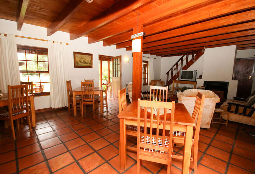 Pension The Village Lodge 6