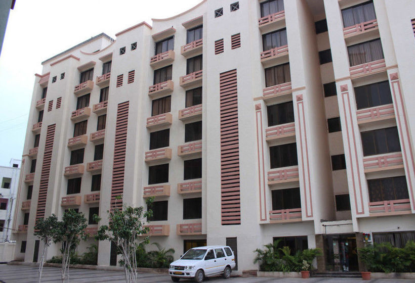 Hotel Reeva Regency 1