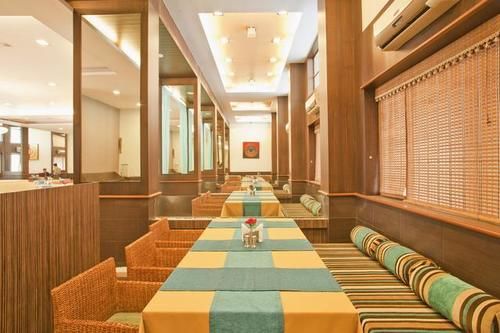 Hotel Reeva Regency 16