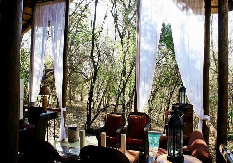 Hotel Maqueda Guest Manor 6