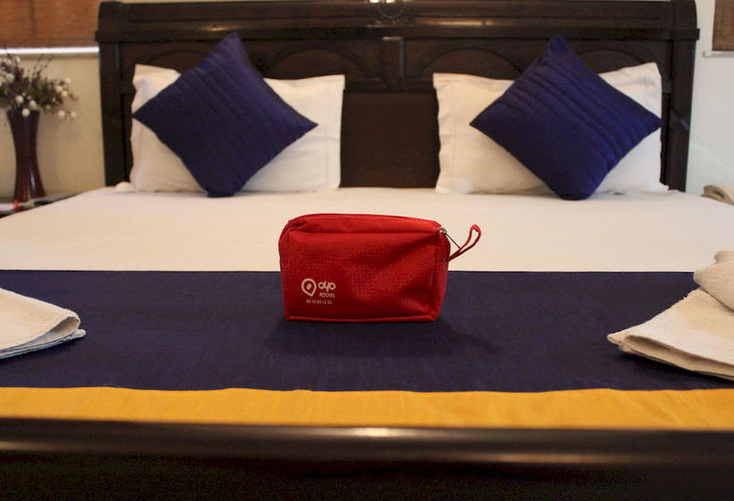 Hotel Oyo Rooms Arjun Marg 13