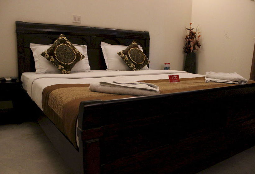 Hotel Oyo Rooms Arjun Marg 4