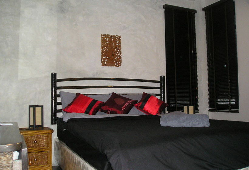 Charu Bay Villa Seaview 14