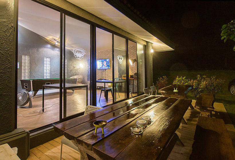 Monkey Dive Hostel Khaolak 6