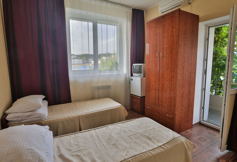 Pension Mini-hotel Art 13