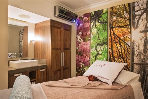 Seasons Sport And Spa 15