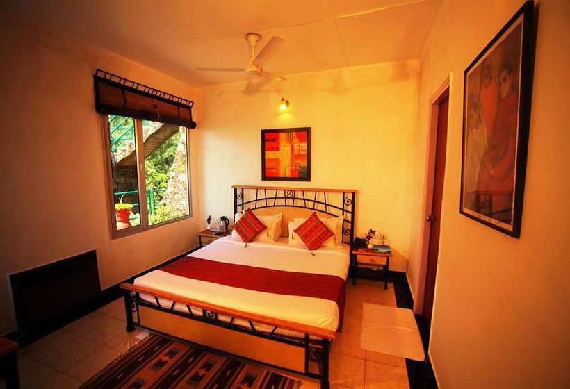 Hotel Country Inn Mussoorie