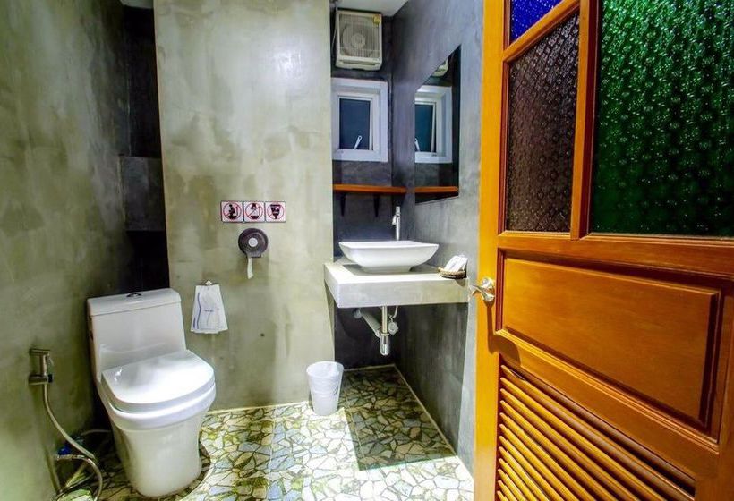 Hotel Chala Number 2 Art and Gallery 12