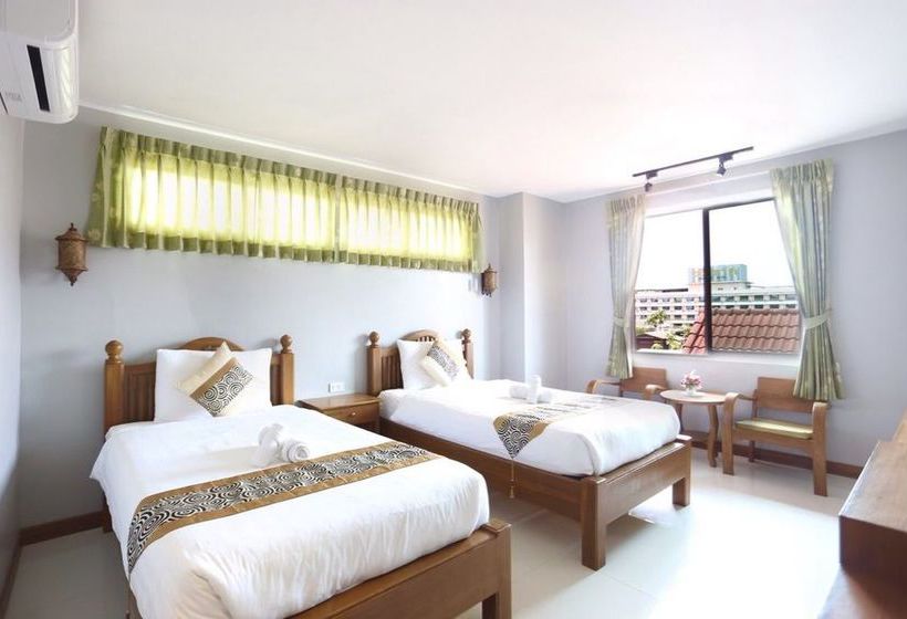 Hotel Chala Number 2 Art and Gallery 15