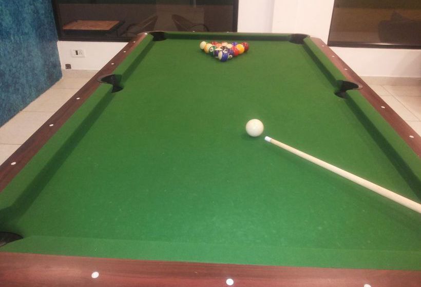 Hotel Leisure Vacations The Club Munnar 15