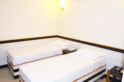 Hotel Sairam Residency Boutique 9