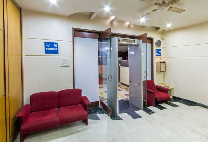 Hotel Zo Rooms Goregaon Railway Station 17