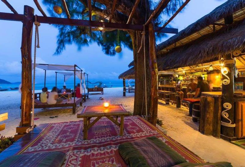 Hotel Lipe Beach Resort 16