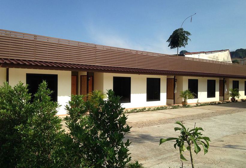 Hotel 3 Bees Resort 1