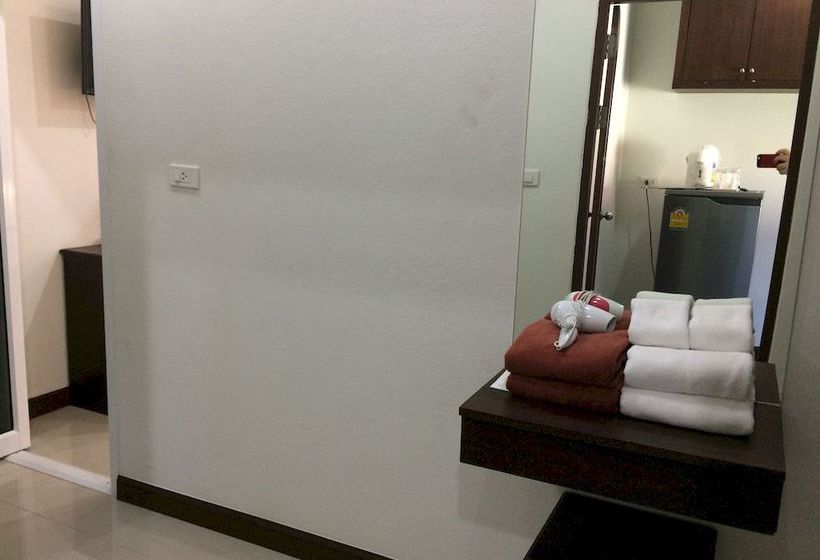 Hotel Phuket Airport Villa 10