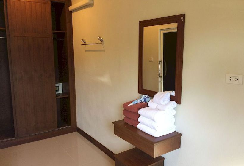 Hotel Phuket Airport Villa 15