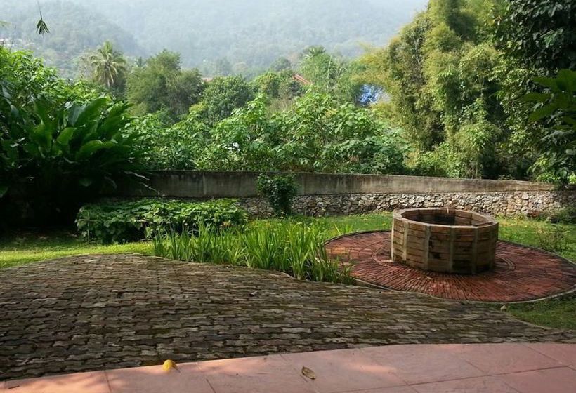 Baan Kaew Mongkorn 10